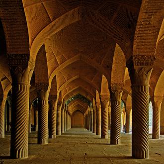  دانلود جزوه دانشجویی الهام و برداشت از مفاهیم بنیادی معماری ایران