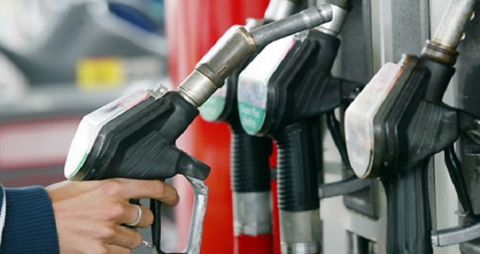 اظهارات یک مقام نفتی درباره افزایش قیمت بنزین
