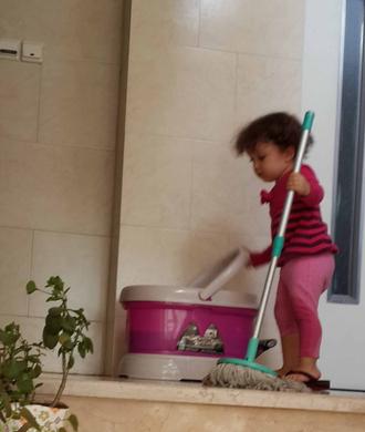 کودکان و کار در منزل به عنوان بازی کودکان و کار در منزل