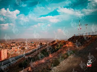 جیم لنز عکاس ایرج همدانی شهر و پرچم ایران
