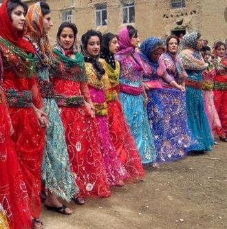 پوشاک بانوان کردستان آموزشگاه مقتدری1