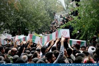 مراسم تشییع پیکر مطهر ۲۷۰شهید تازه تفحص شده در تهران