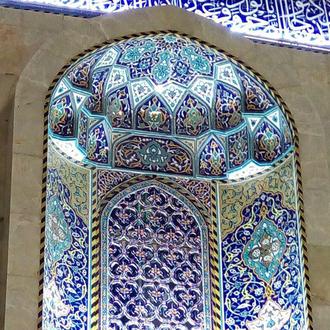 کاشیکاری مسجد هفت رنگ