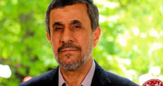 بلاتکلیفی ١١حکم قطعی درباره احمدی‌نژاد