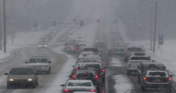 در هنگام رانندگی در زمستان باید به چه مواردی توجه کنیم؟