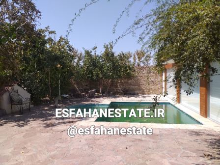 فروش باغ ویلا 1450 متری در راشنان کرارج اصفهان
