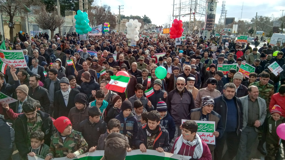 گزارش تصویری راهپیمایی یوم الله 22 بهمن در سال 98 شهرستان آبیک