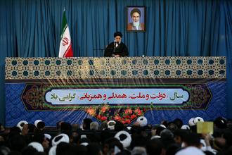 حضور و سخنرانی رهبر معظم انقلاب اسلامی در حرم مطهر رضوی