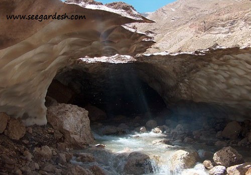 عکس های بکر از غار یخی چما