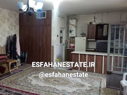 فروش باغ ویلا 1000 متری در زازران فلاورجان اصفهان