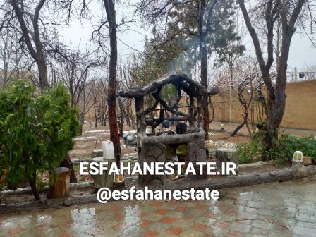 فروش باغ ویلا 1800 متری در قلعه سفید گلدشت نجف آباد اصفهان