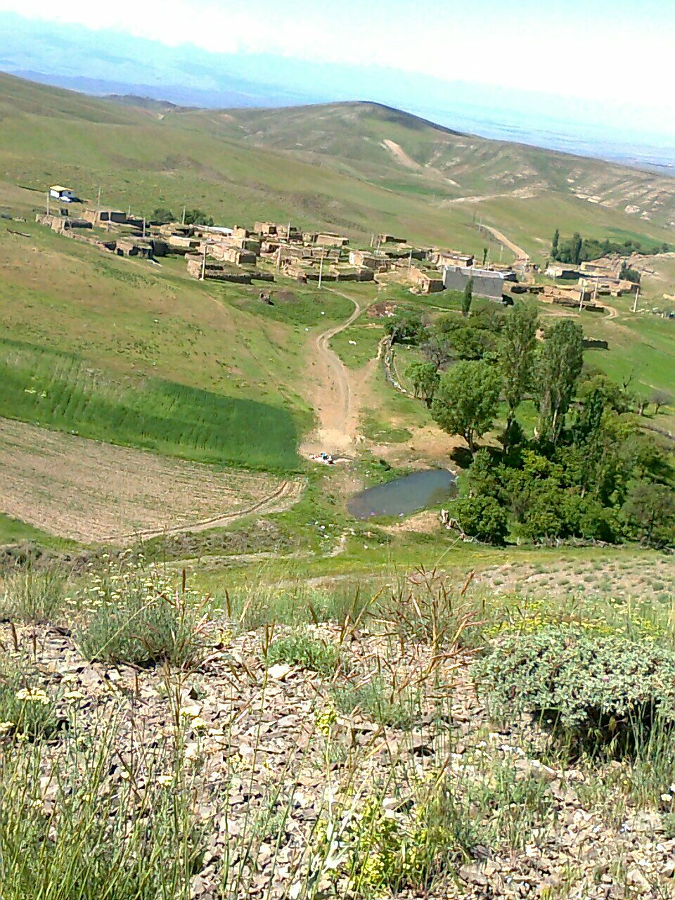 نمایی زیبا ازروستای طاقچه داش