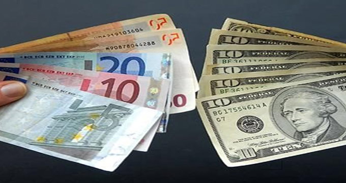 نرخ یورو متناسب با دلار تعیین می شود