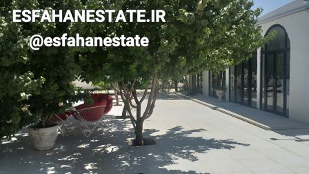 فروش باغ ویلا ۲۰۴۰ متری در فساران براآن اصفهان