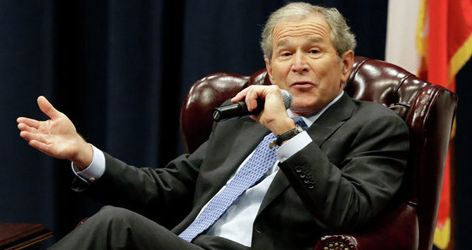 جرج بوش: آمریکا درپی خروج از برجام منزوی می‌شود