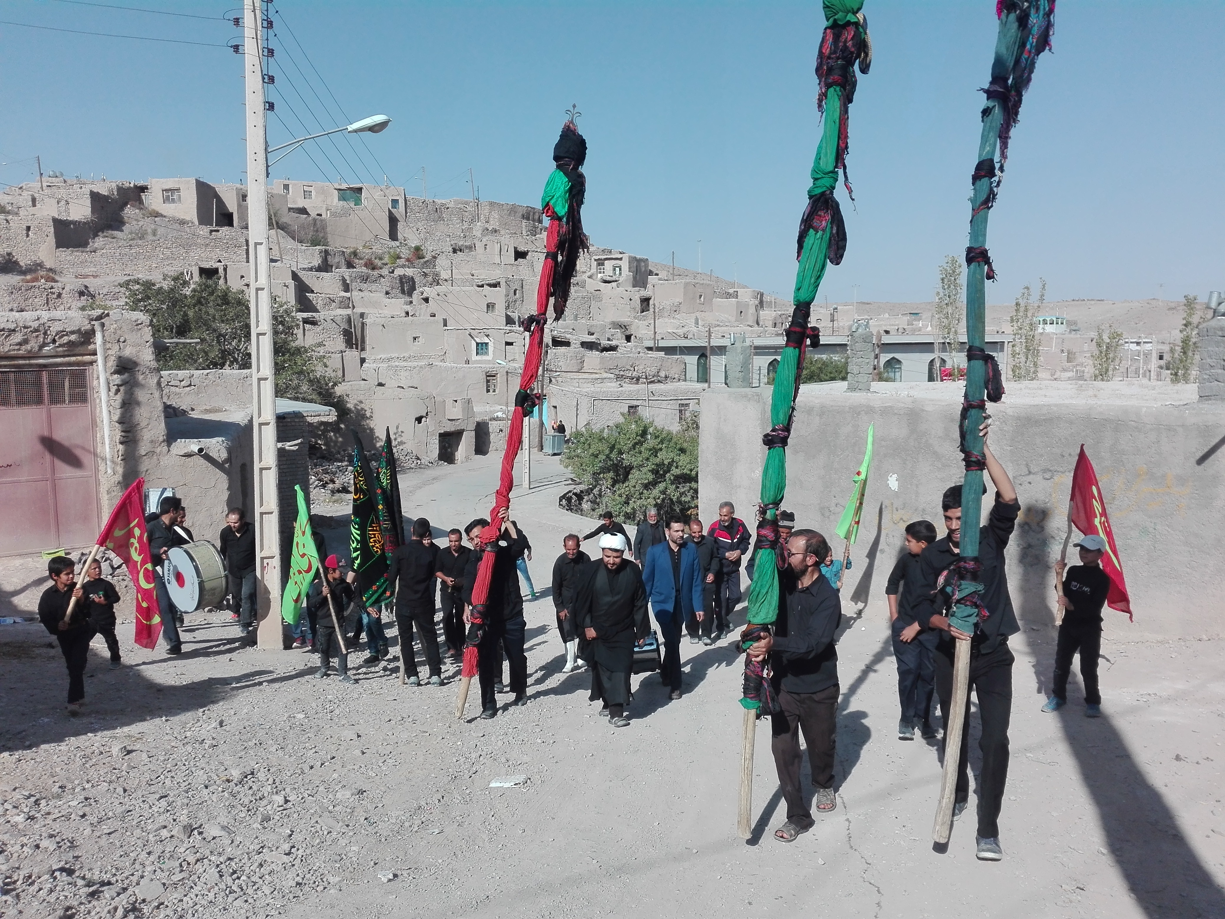 عزاداری ما ه محرم روستای خزان بیرجند روستای خزان محرم 96