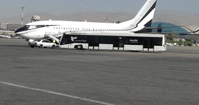 ورود هواپیمای آمریکایی به مهرآباد‌ و سکوت سازمان هواپیمایی