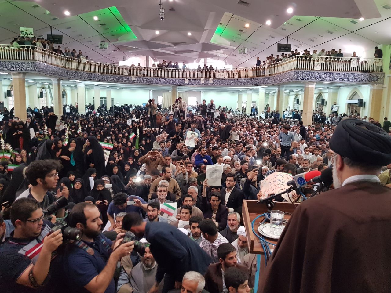 در چهار ساله دولت هفتصد هزار میلیارد تومان خلق پول شده. کجا رفته است؟