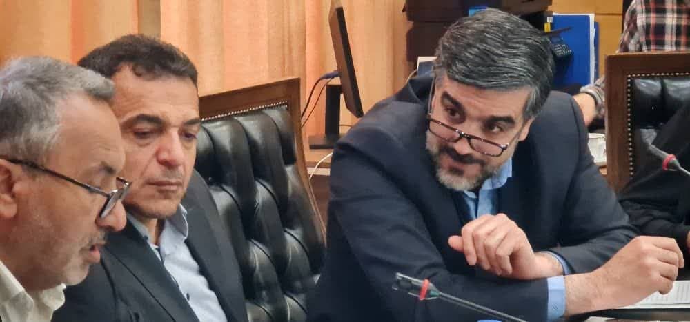 اعضای کمیسیون عمران، مشکلات کامیون‌داران را بررسی کردند