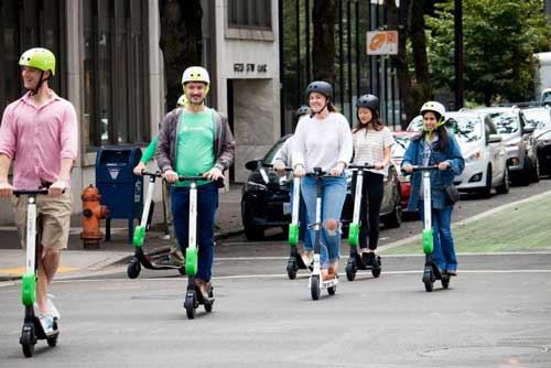 advantages of using a scooter in the city