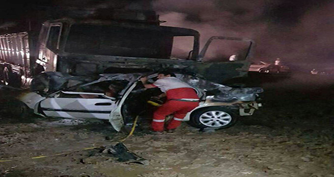 تصادف مرگبار زانتیا و کامیون در استان بوشهر با 5 نفر کشته