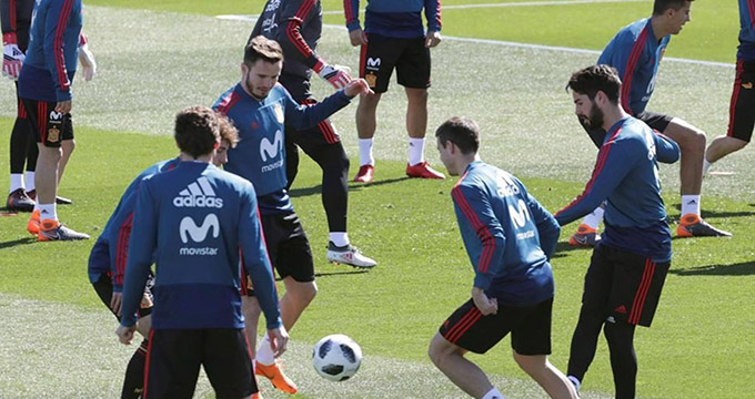 غیبت دوباره ستاره بارسا در تمرینات تیم ملی اسپانیا