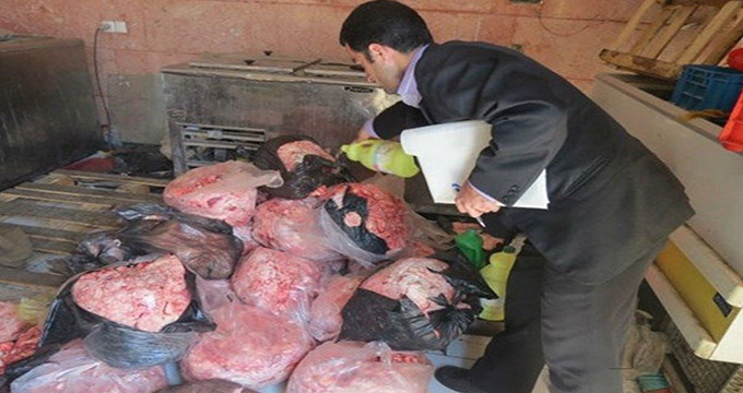 تعطیلی 16 رستوران تاق‌بستان به دلیل عرضه گوشت ناسالم در نوروز