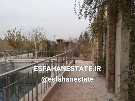 فروش باغ ویلا 1800 متری در بولوار پژوهش کهریزسنگ نجف آباد اصفهان
