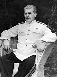 ژوزف استالین 