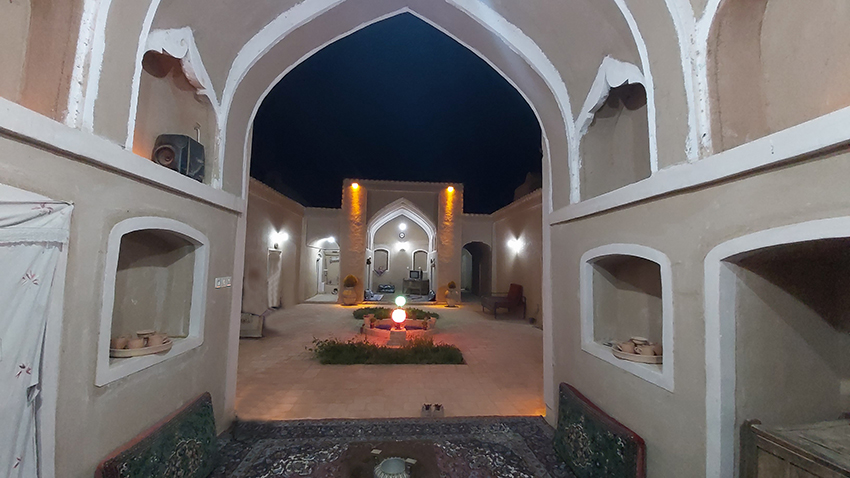 خانه بوم گردی شهدادی درشهرستان خوسف