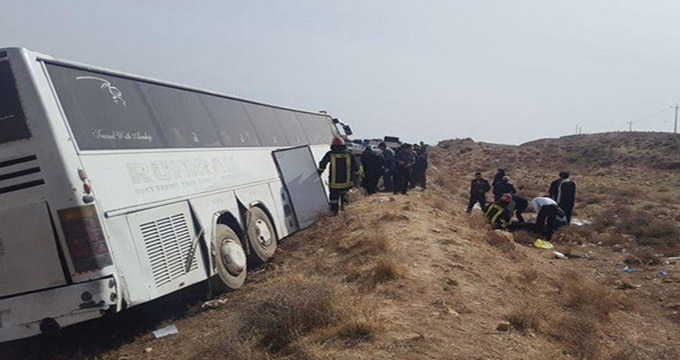 حادثه برای اتوبوس در اتوبان تبریز - زنجان؛ ۴ نفر فوت کردند