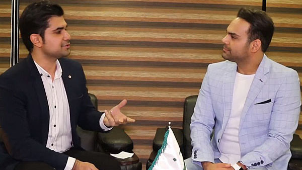 ویدیو: گفتگوی سیامک عباسی با برنامه سرنا ویدیو: گفتگوی سیامک عباسی با برنامه سرنا
