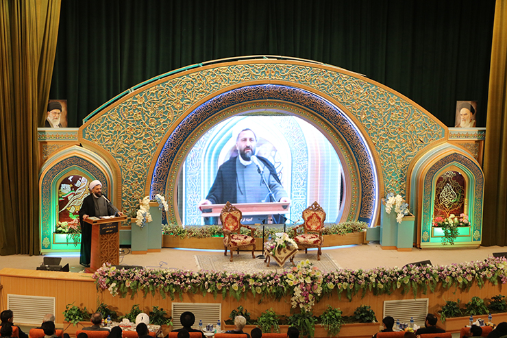 گزارش محفل قرآنی نور + تصاویر
