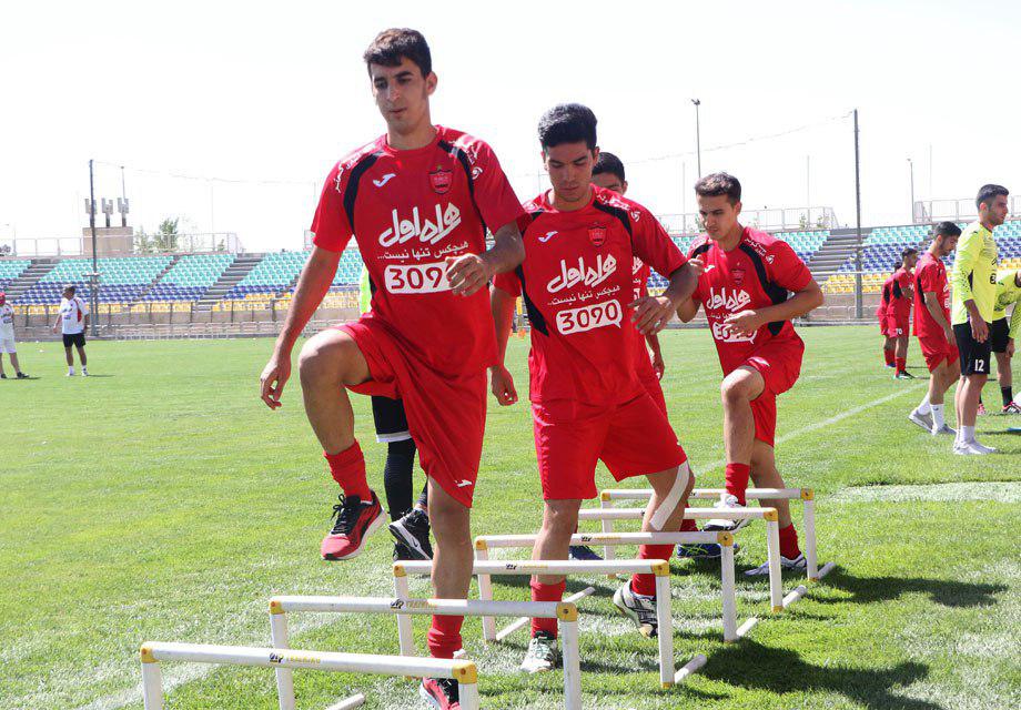 تمرین شنبه سرخپوشان در ورزشگاه شهید کاظمی برگزار شد