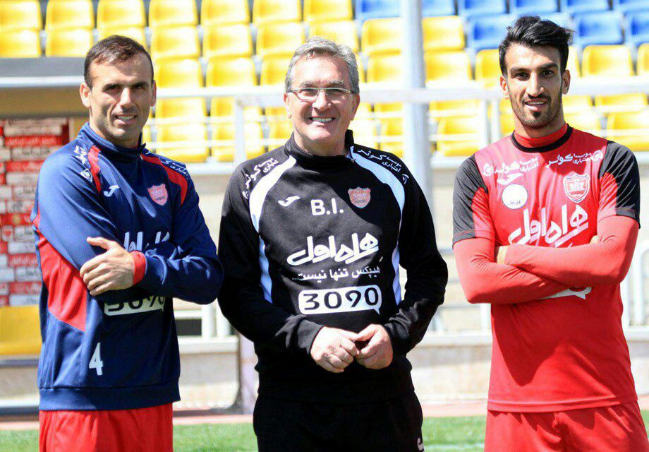 جلسه برانکو با کاپیتان ها/ حسینی و ماهینی خواهان بازگشت تیم به تهران شده بودند