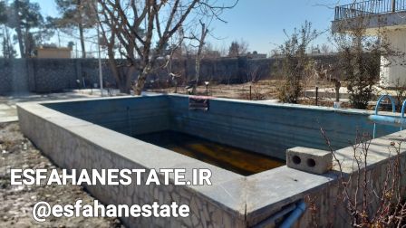 فروش باغ ویلا 2470 متری در کوشک نجف آباد اصفهان