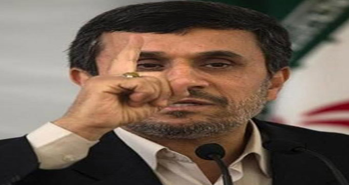 ایمانی: احمدی‌نژاد فردی نیست که ساکت بنشیند