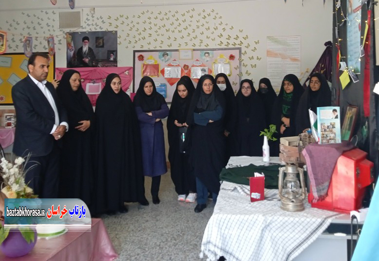 نمایشگاه دستاورد های انقلاب اسلامی در شهرستان نهبندان