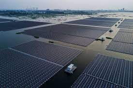 پارک شناور انرژی خورشیدی هلند چگونه کار می‌کند؟