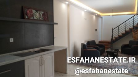 فروش باغ ویلا 800 متری در علیشاهدان پیربکران فلاورجان اصفهان