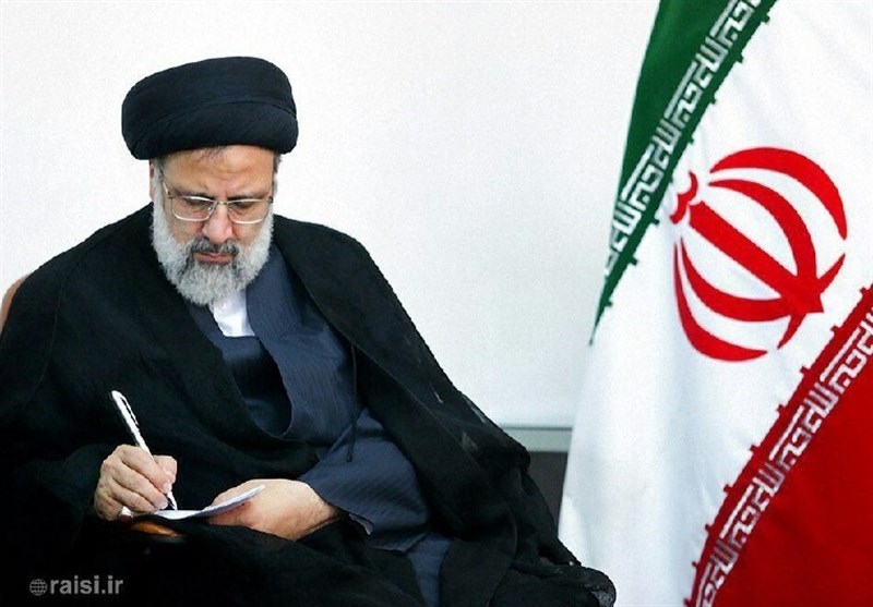 دولت با برنامه فوری و عالمانه جلوی آسیبدیدن زندگی مردم را بگیرد