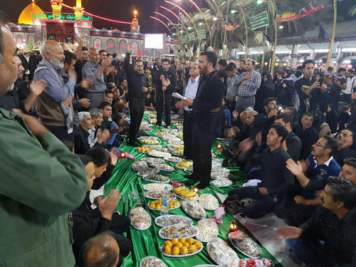 برپایی سفره حضرت رقیه(س) دربین الحرمین کربلا توسط کاروان امام علی(ع) نوق رفسنجان درشب شهادت آن حضرت