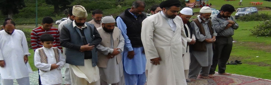 شیعہ پیش نماز سندس قیادتس منز نماز جماعت