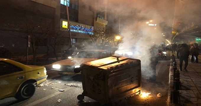 علت اعتراضات اخیر در ایران از نگاه نیویورک تایمز
