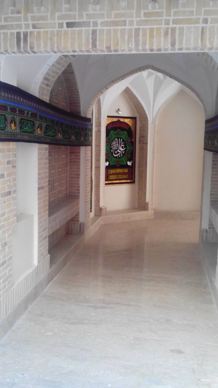 راه رو ورودی مسجد امام خمینی مشهد