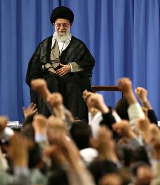 لبیک ملت ایران به فراخوان نظام اسلامی