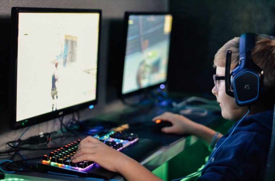 پژوهشگران: بازی‌های ویدیویی ظاهرا می‌توانند عملکرد مغز کودکان را تقویت کنند