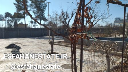 فروش باغ ویلا 2470 متری در کوشک نجف آباد اصفهان
