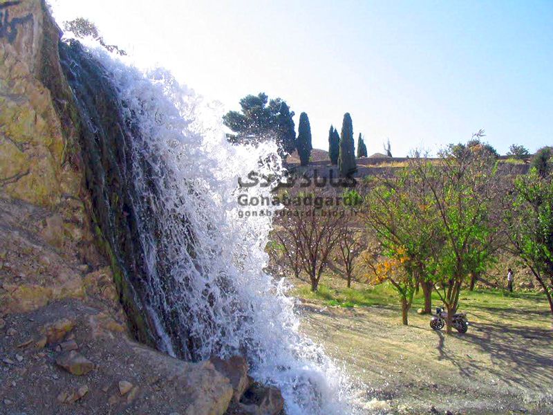 منطقه نمونه گردشگری پارک آبشار کاخک