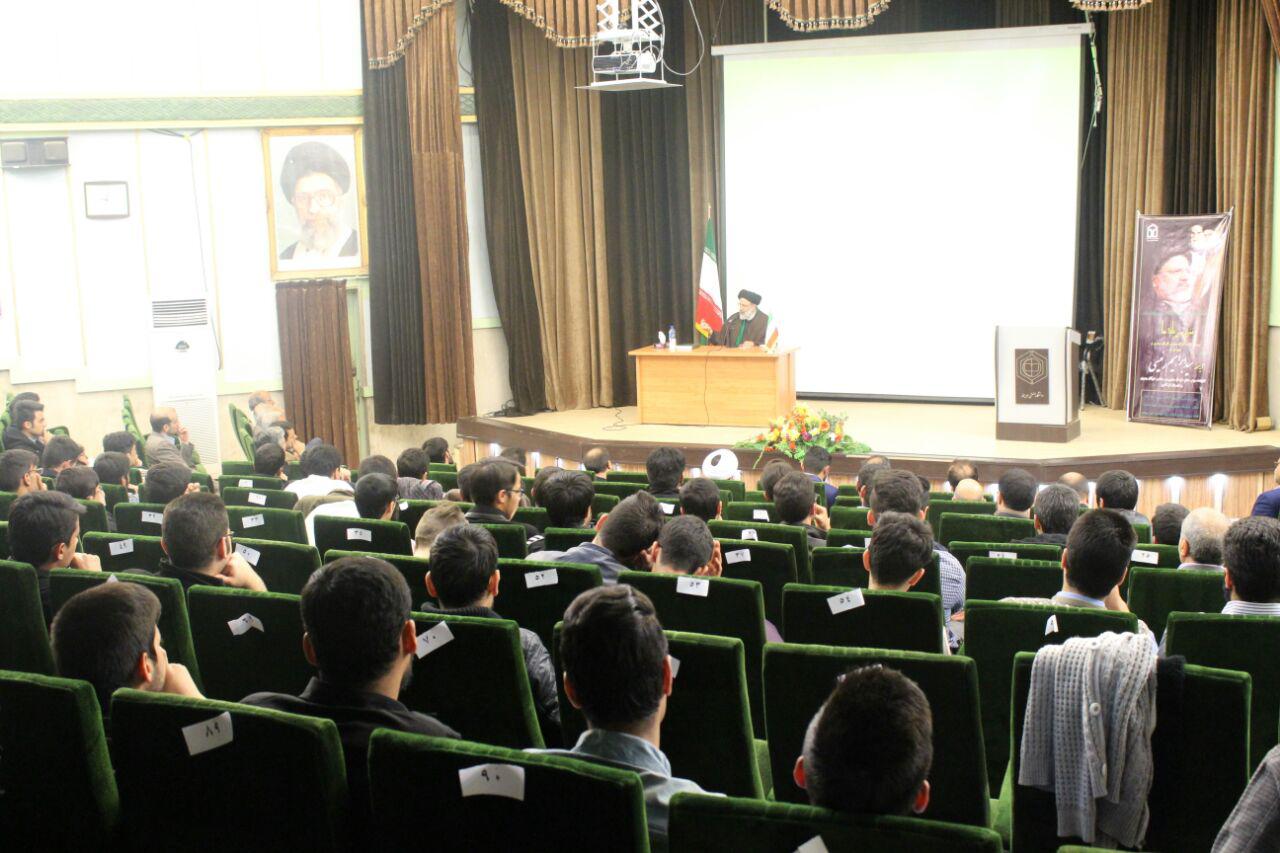 بی بی سی دوستدار نظام جمهوری اسلامی ایران نیست/ نماینده خبرگان باید کارها و اعمالش به نفع نظام باشد